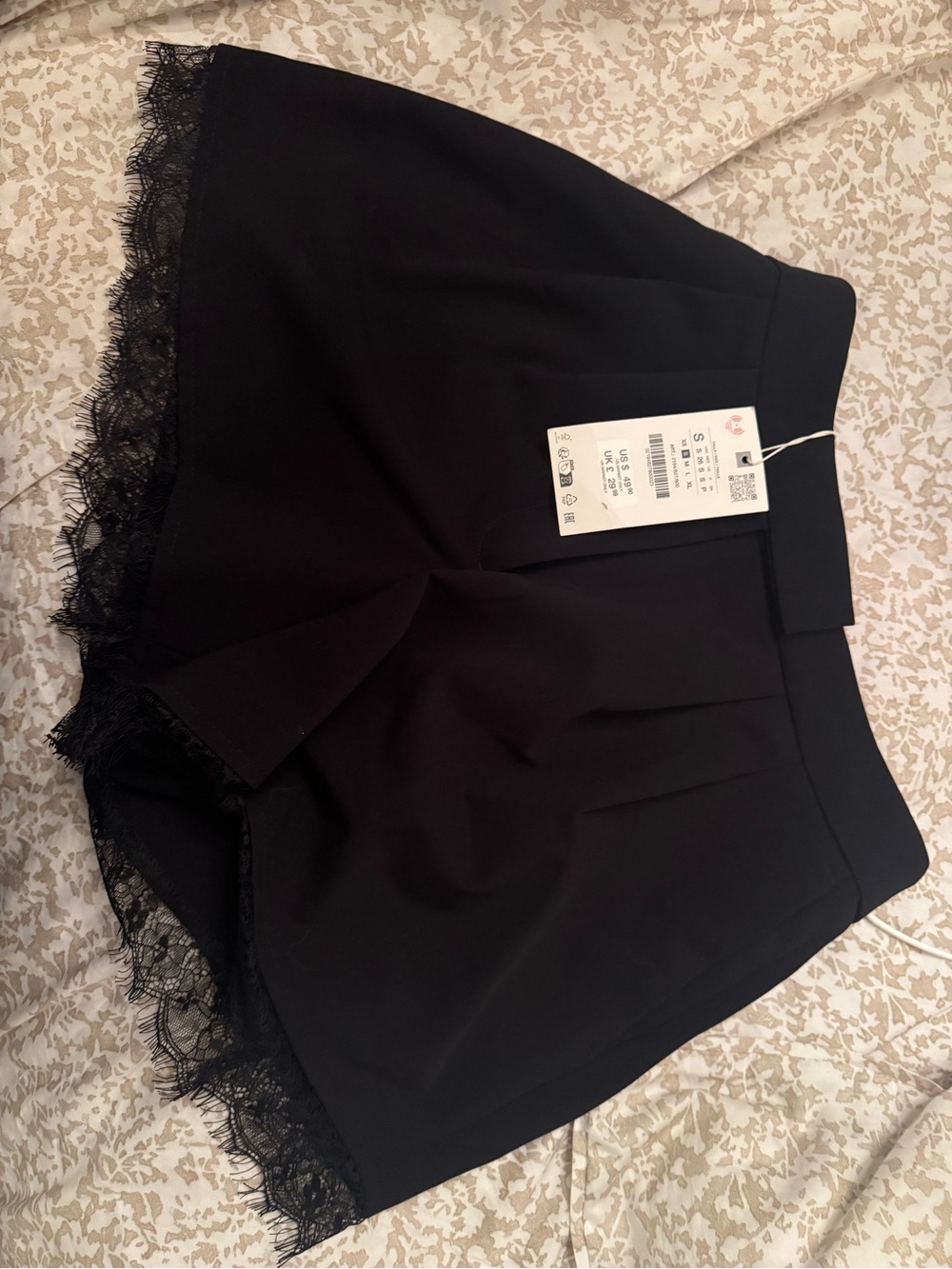 Zara Black Lace-Trim Skort